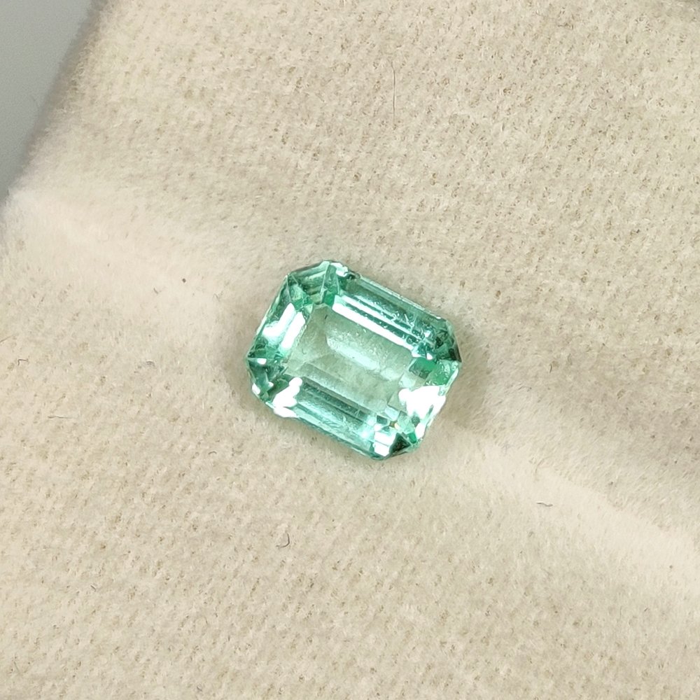 祖母绿 - 0.89 ct - 国际有色宝石协会(ICA GemLab) #1.0