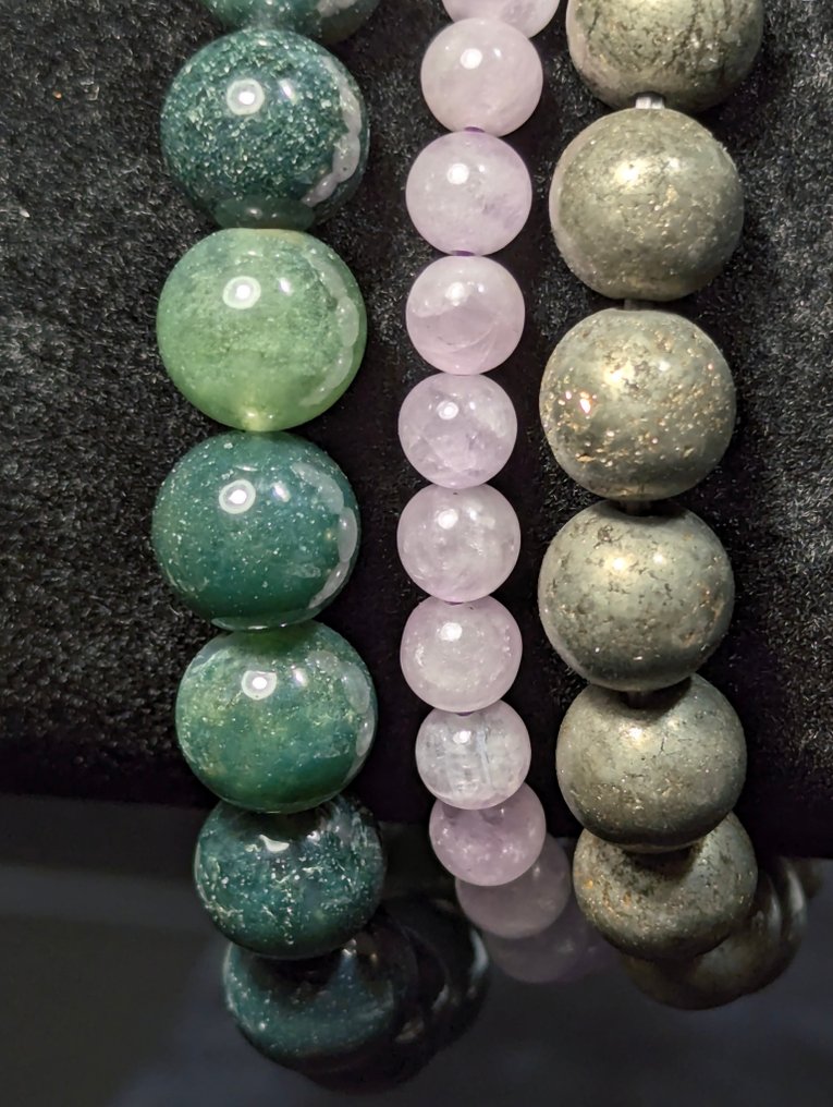 3 bonitos pulseiras de Kunzite, Moss Agate e Pyrite em forma de esfera. Esfera - Altura: 10 mm - Largura: 6 mm- 83 g - (3) #3.2