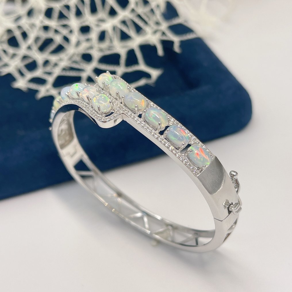 手工925银手镯，镶嵌4.3克拉天然埃塞俄比亚欧泊 - 18厘米- 15 g - (1) #3.2