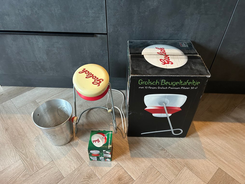Stool (4) - Plastic - Grolsch products - stool, lamp, ice bucket, radio #1.0