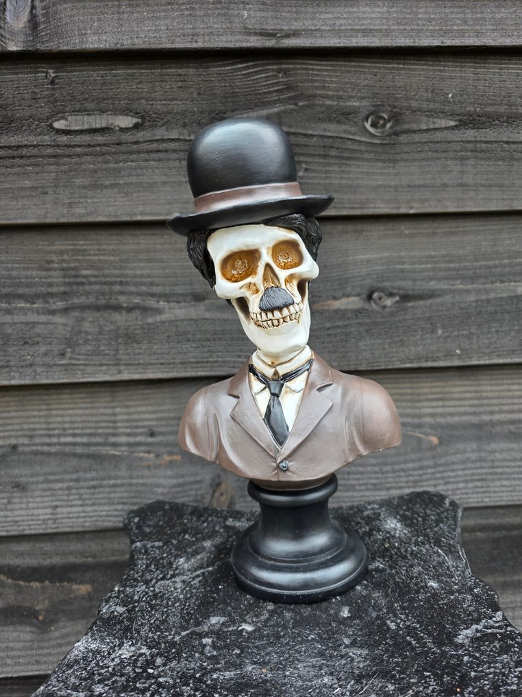 Beeld, Charlie Chaplin - Skeleton - 33 cm - Hars #1.0