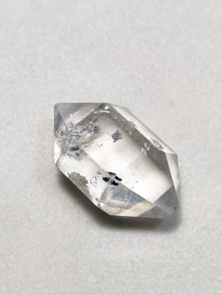 20 ct - Sjælden x1 Bevægelige to-fase indespærringer Herkimer Diamond Quartz, fra Skardu, Pakistan Prøve - Højde: 22 mm - Bredde: 10 mm- 4 g - (1) #4.3