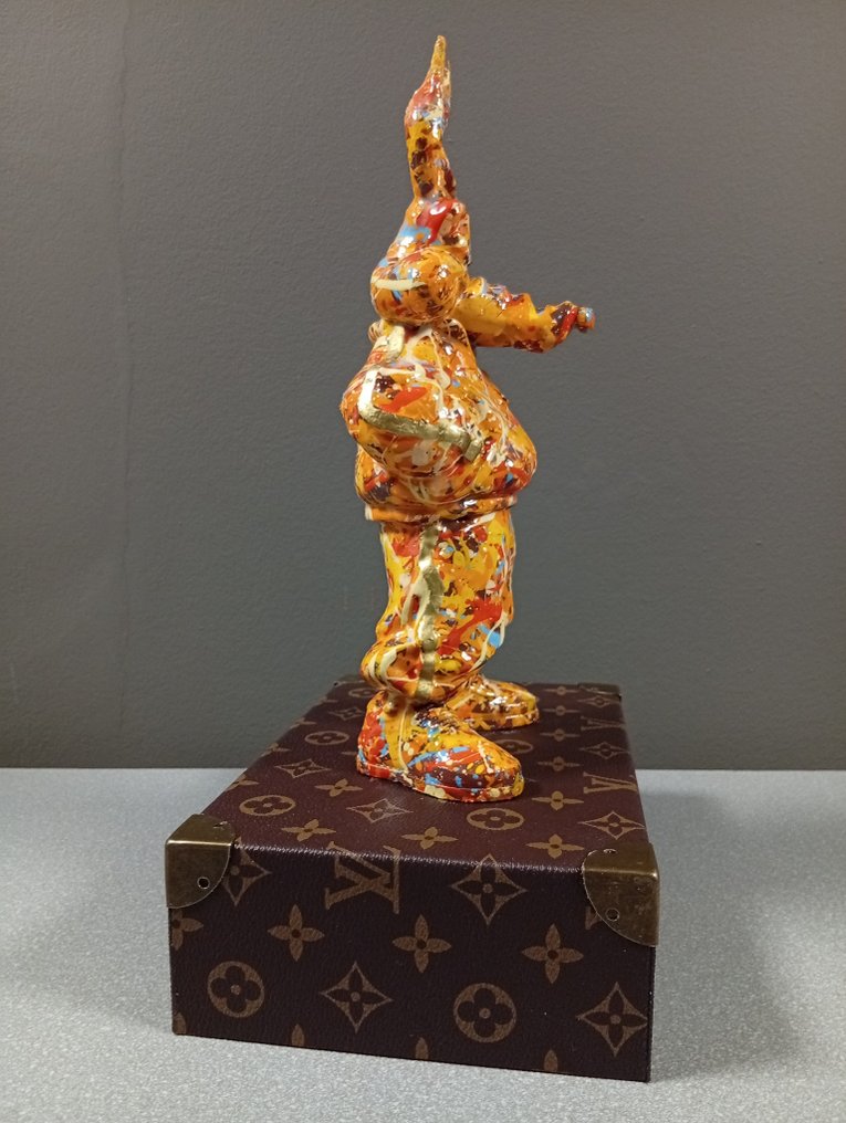 Brother X - Wile E. Coyote Urban style by Louis Vuitton (XL - Gallery Edition) #3.2
