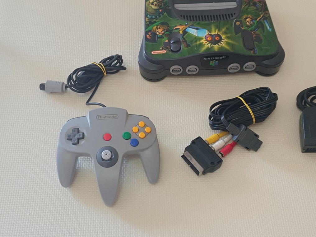 Nintendo - N64 - Nintendo 64 The Legend of Zelda: Majora's Mask Edition - Console per videogiochi #1.0