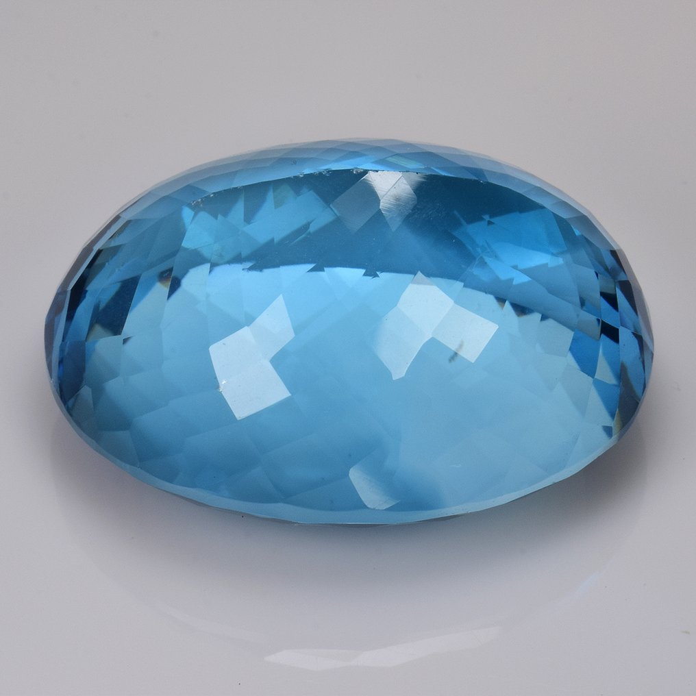 1 pcs Blauw Topaas - 100.94 ct - nternational Colored Gemstone Association (ICA GemLab) #4.3