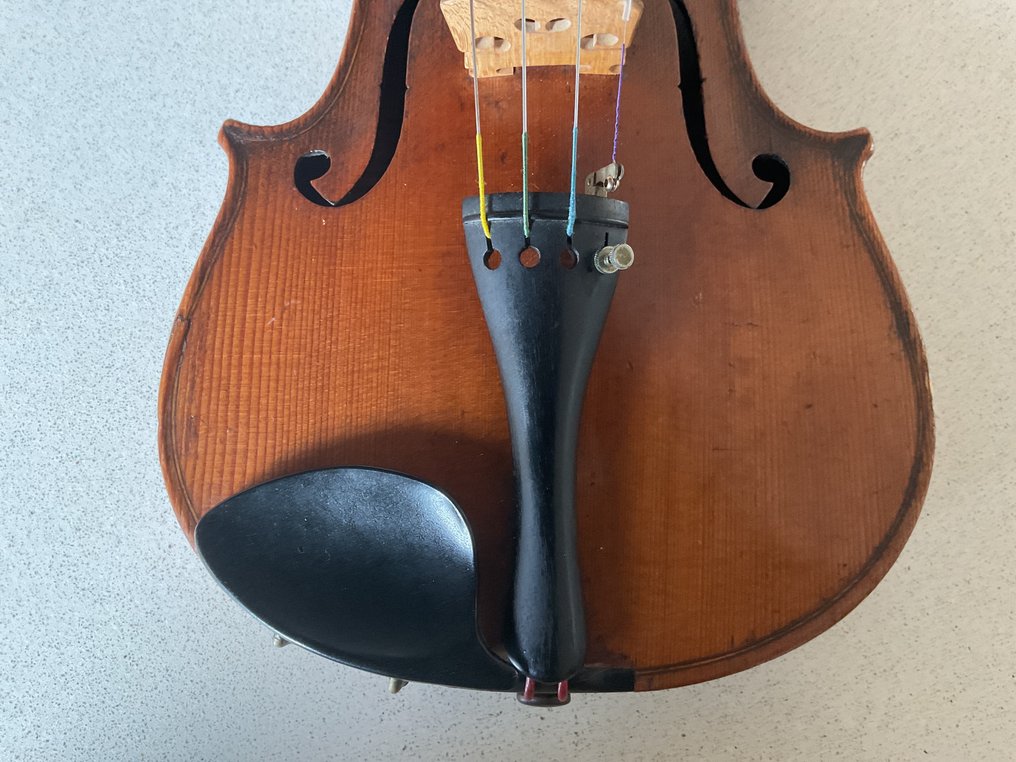 Labelled Ernst Challier ,Giessen ,1930 - Stradivari - - Violin - Tyskland - 1930 #4.3