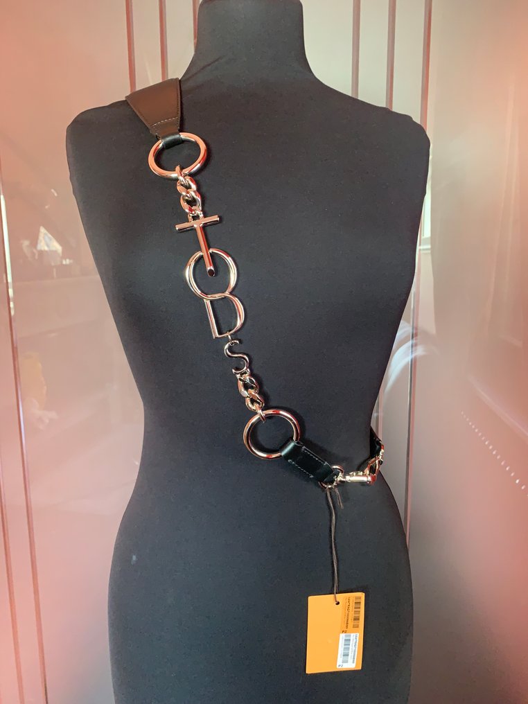 Tod's - Shoulder strap #1.0