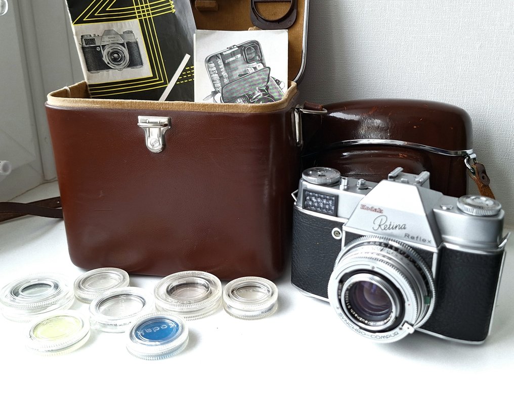 Kodak Retina Reflex + acc. | 单镜头反光相机 (SLR) #1.0