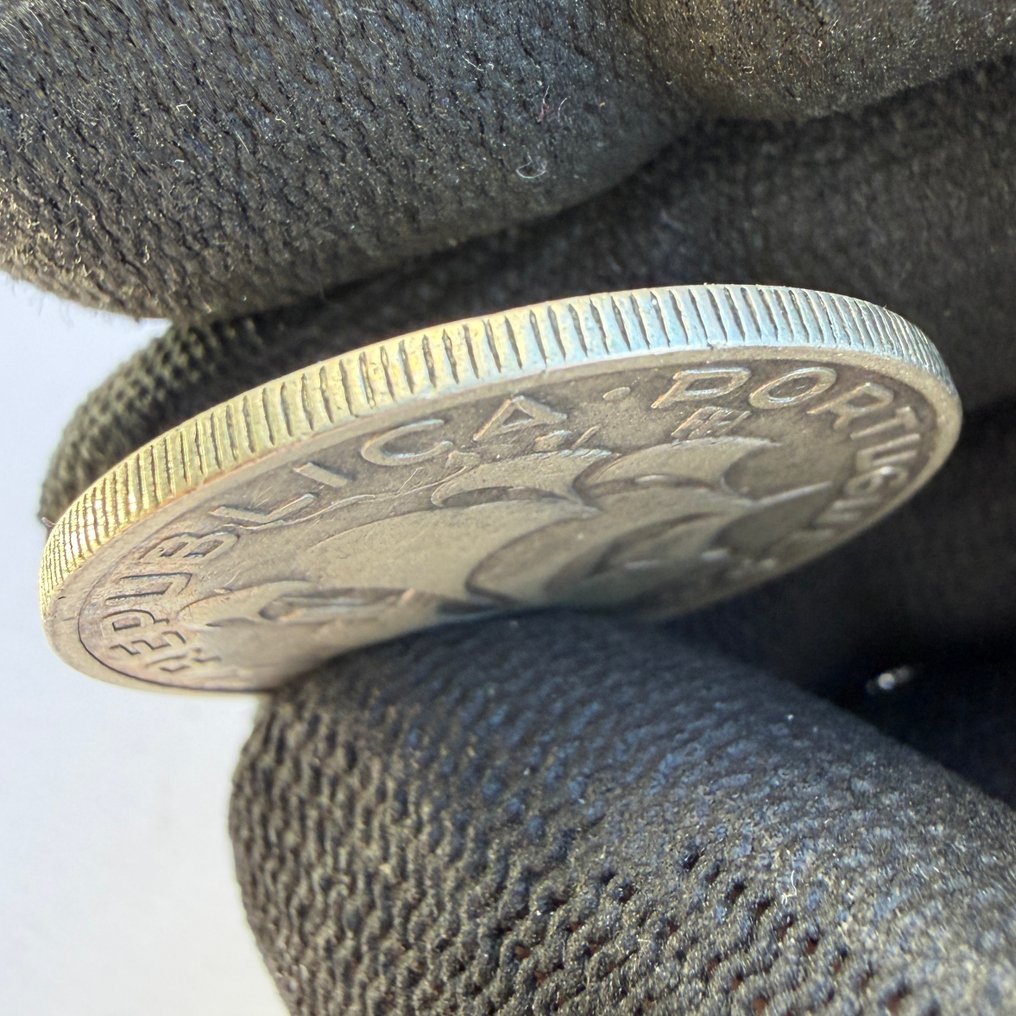 Portugal. Republic. 10 escudos 1933 (No Reserve Price) #2.1