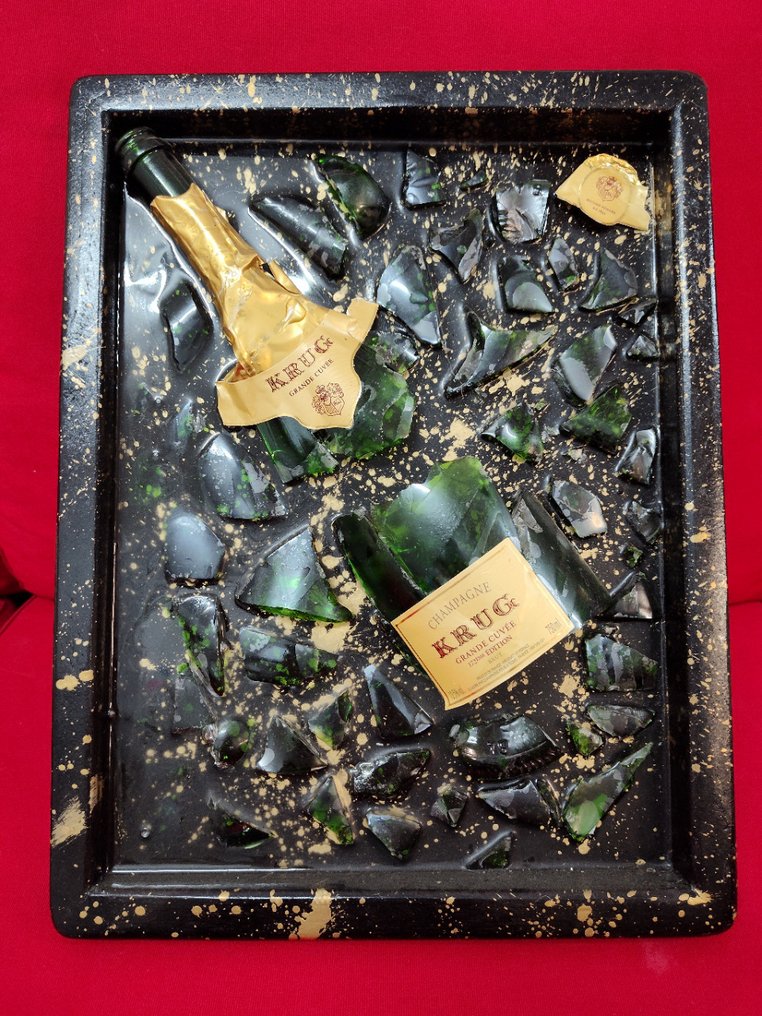 CREATIVE_HUB - The broken Krugg sculpture #1.0