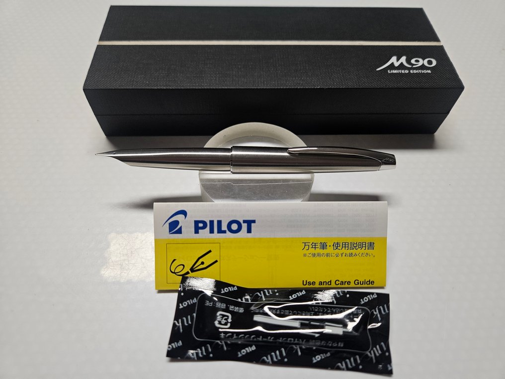 Pilot M90 - Ingen mindstepris - Fyldepen #1.0
