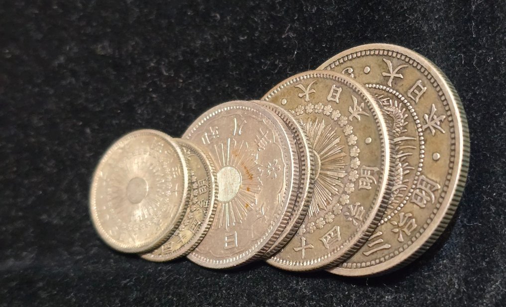 Japão. 10, 20, 50 Sen Lot of 6coins Meiji 32(1905/1926)  (Sem preço de reserva) #4.3
