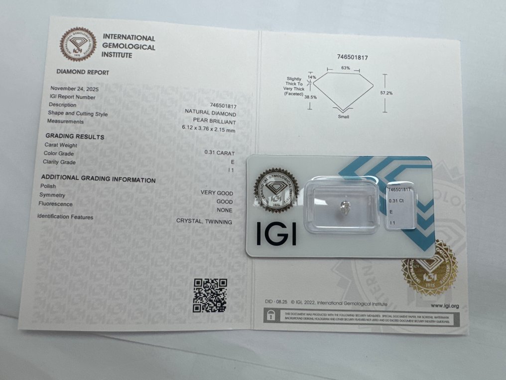 没有保留价 - 1 pcs 钻石 (天然) - 0.31 ct - 梨形 - E - I1 内含一级 - 国际宝石研究院(IGI) #1.0