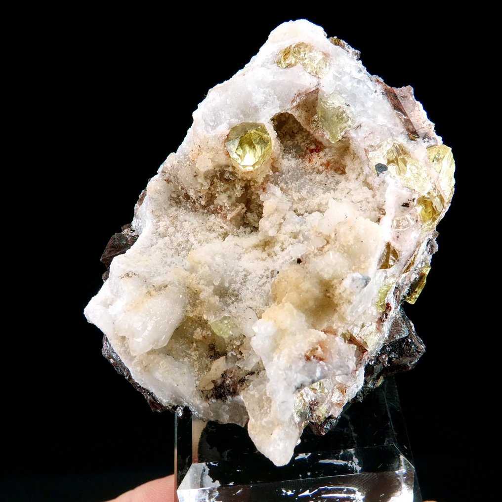 Apatite - Miniera Cerro de Mercado, Durango, Messico - Altezza: 6.3 cm - Larghezza: 5.2 cm- 161 g #1.0