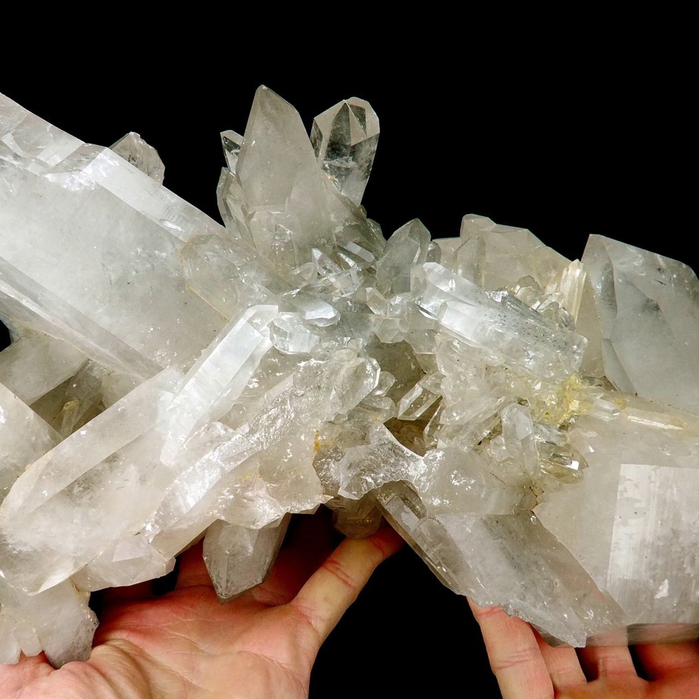 Quartz with schist inclusions - Arkansas, United States - Height: 33 cm - Width: 17 cm- 6200 g #1.0