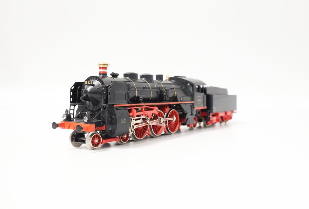 Märklin H0 - 3618 - Ατμομηχανή με όχημα μεταφοράς (1) - BR18 - DRG #2.1