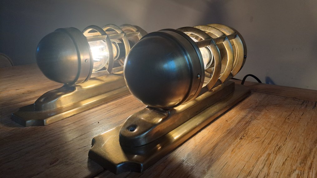 EOD Bv Holland Ship's cabin light (2) - Brass #2.1