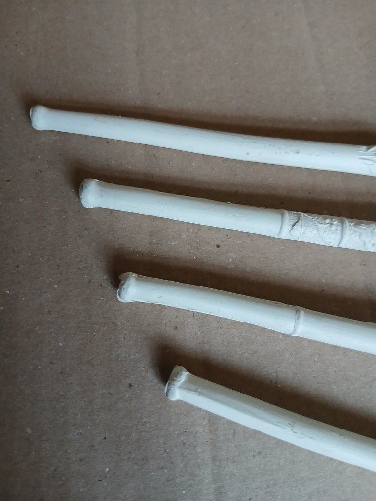 decoratieve kleipijpen - No Reserve Price - Pipe - Clay - (4) #3.2