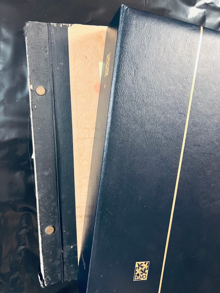 Lumea - Cercetător în lume în 2 albume, inclusiv un album de colecție vechi. #1.0