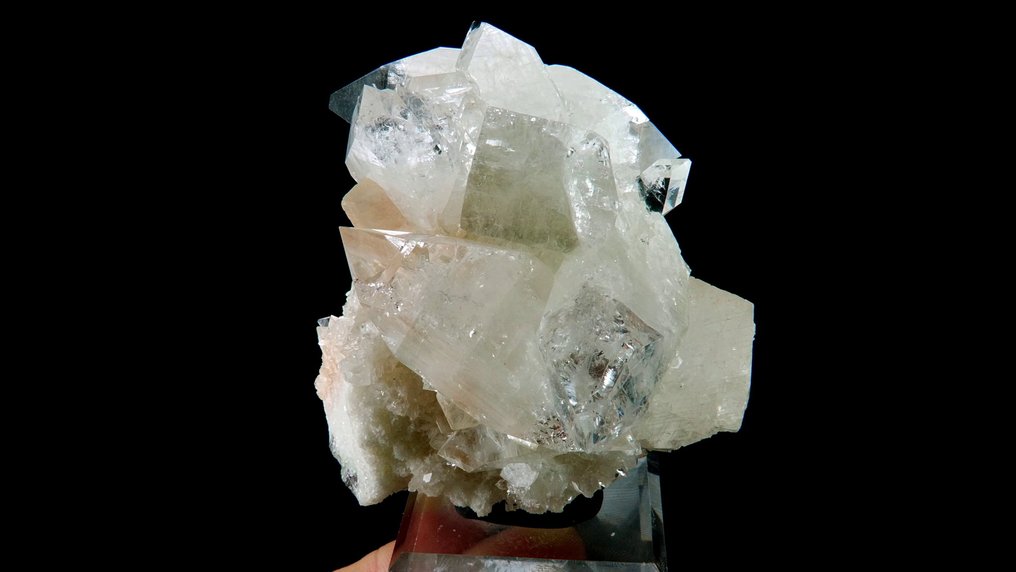 Apophyllite & Stilbite on Calcite -  Jalgaon, Nashik, Maharashtra Deccan Traps, India - Height: 8.0 cm - Width: 7.0 cm- 338 g #2.1