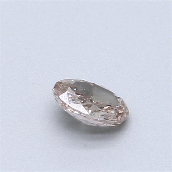 Nincs minimálár - 1 pcs Gyémánt (Természetes színű) - 0.30 ct - Ovális - Fancy light Rózsaszínes Narancssárga - SI1 - Nemzetközi Gemmológiai Intézet (IGI) #4.3