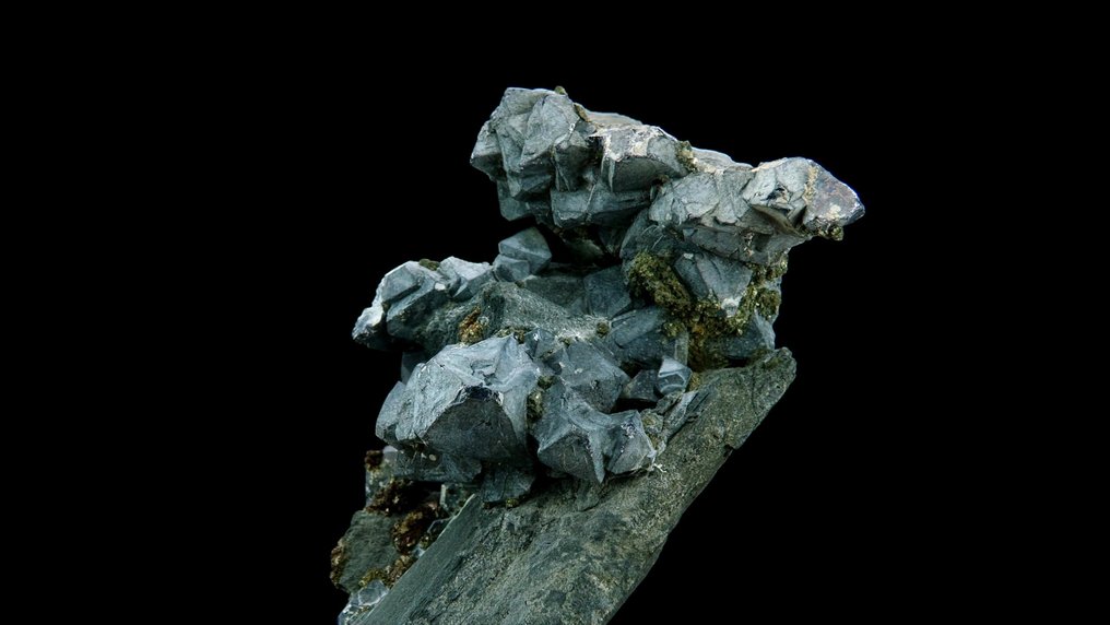 Galena con Marcasite su ardesia - Herbeumont, Ardennes, Vallonia, Belgio - Altezza: 6.3 cm - Larghezza: 3.7 cm- 68 g #1.0