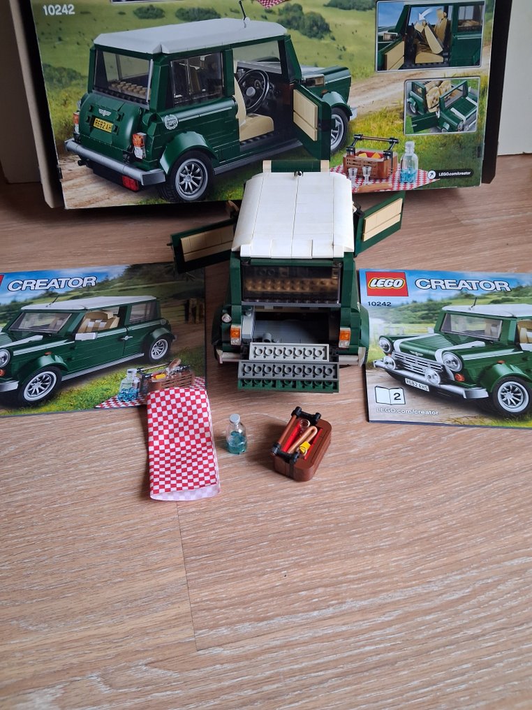 LEGO Set - 10242 - Creator Expert - Mini Cooper #4.3
