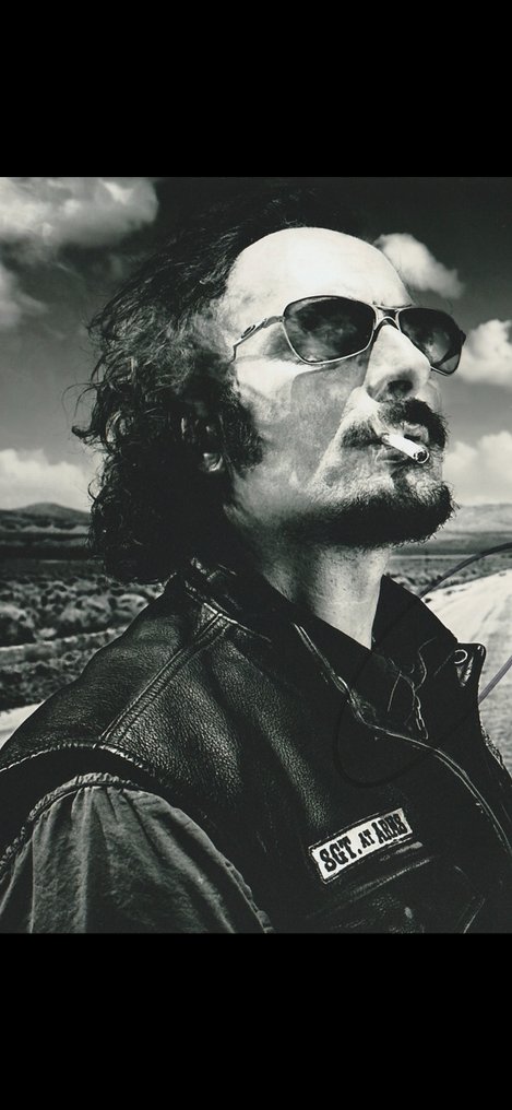 Sons of Anarchy - Signed by Kim Coates (Tig Trager) #4.3
