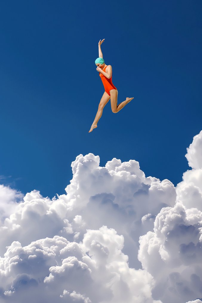 Bess Irissa - The Swimmer - Series of 3 #2.1