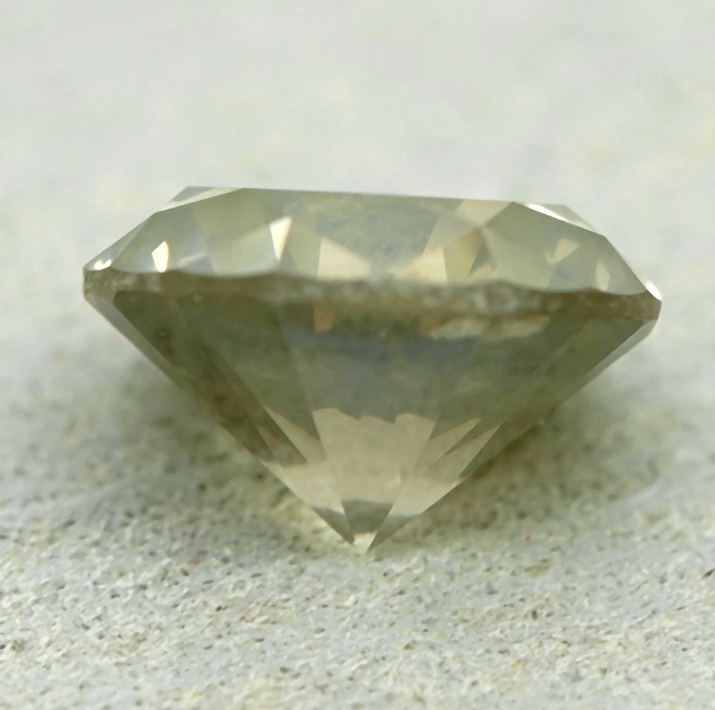 沒有保留價 - 1 pcs 鑽石  (天然彩色)  - 1.02 ct - 圓形 - Light 淡黃色 灰色 - I1 - Gem Report Antwerp (GRA) #4.3
