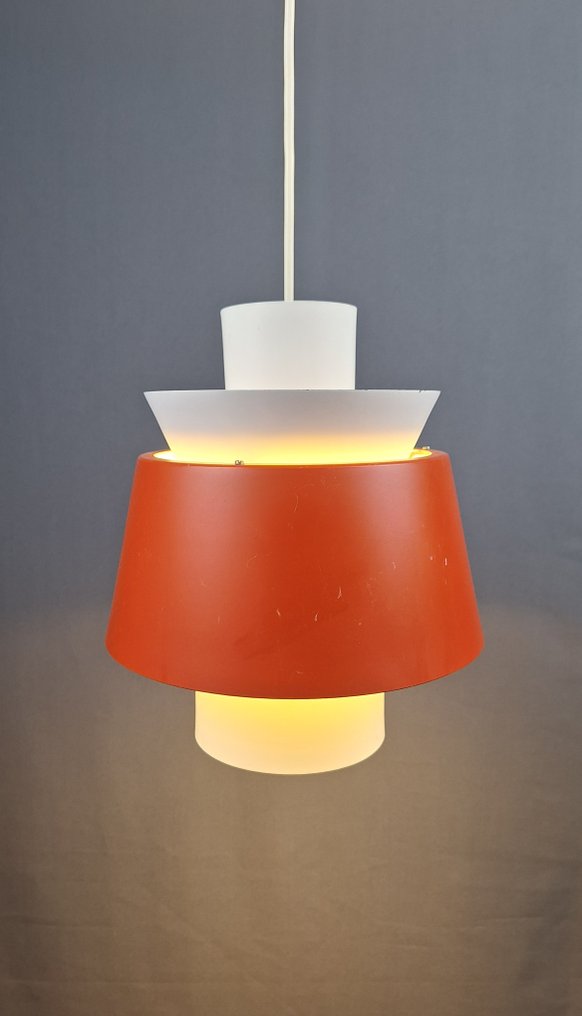 nordisk solar compani - Jørn Utzon - Riippuva lamppu - tivoli p254 - Metalli #3.2