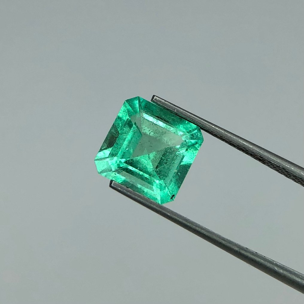 Groen Smaragd - 2.18 ct - International Gemological Institute (IGI) - Colombiaanse smaragd #2.1