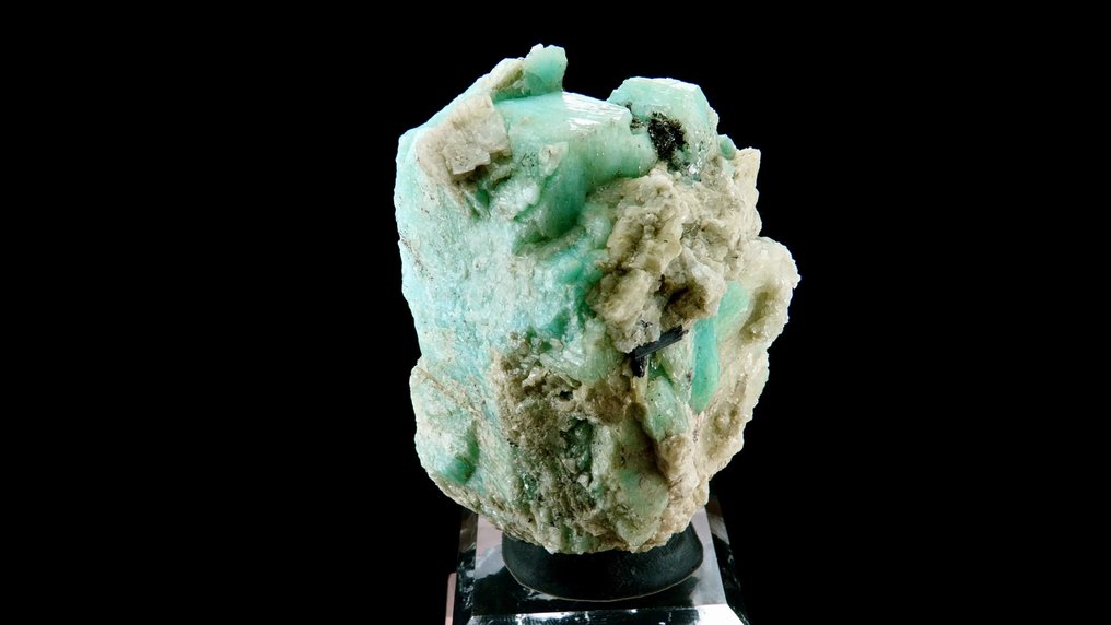 Amazonite con Albite e Schorl - Nordland, Norvegia - Altezza: 6.5 cm - Larghezza: 4.5 cm- 122 g #4.3
