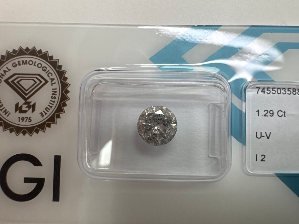 没有保留价 - 1 pcs 钻石  (天然色彩的)  - 1.29 ct - 圆形 - Light 灰色 - I2 内含二级 - 国际宝石研究院（IGI） - U-v #1.0