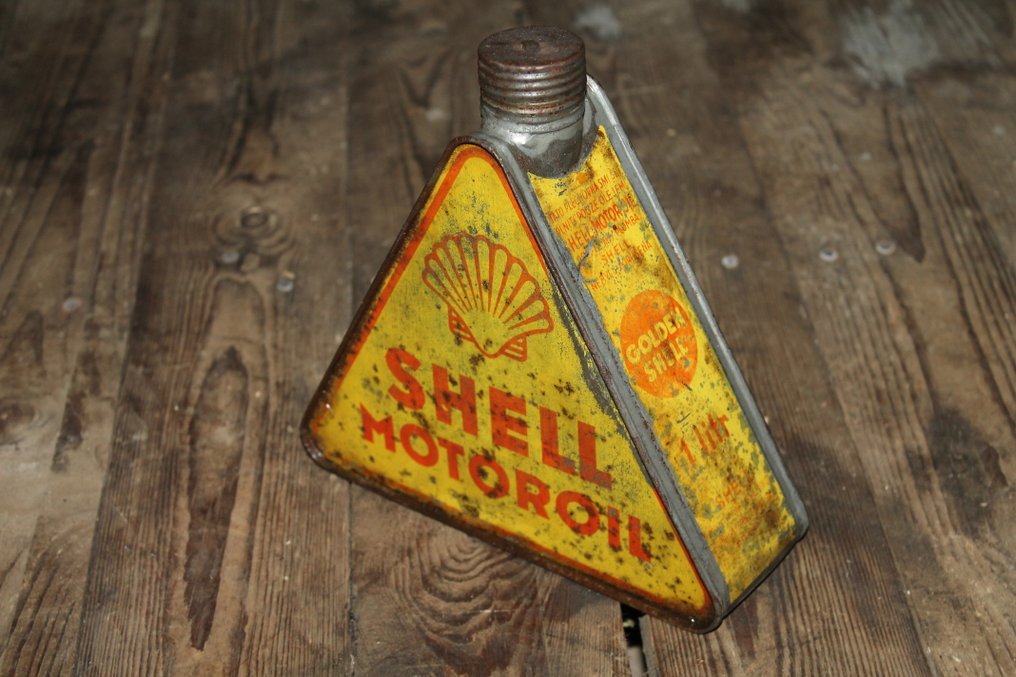 Oil Can - Shell - Triangle oil can - 1930 #2.1