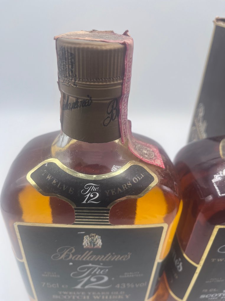 Ballantine's 12 years old  - b. 1970s - 75cl - 2 bottles #4.3