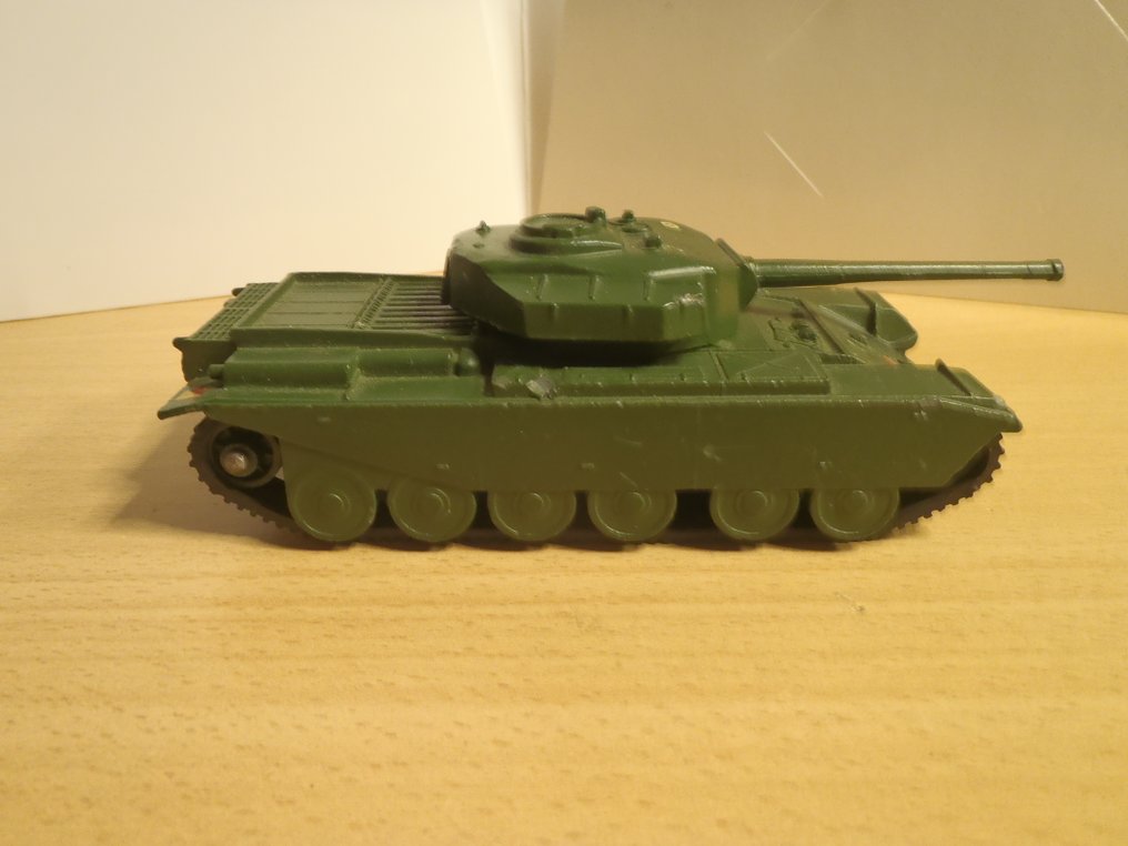 Dinky Toys 1:43 - Model pojazdu wojskowego (2) - Véhicules militaires #1.0