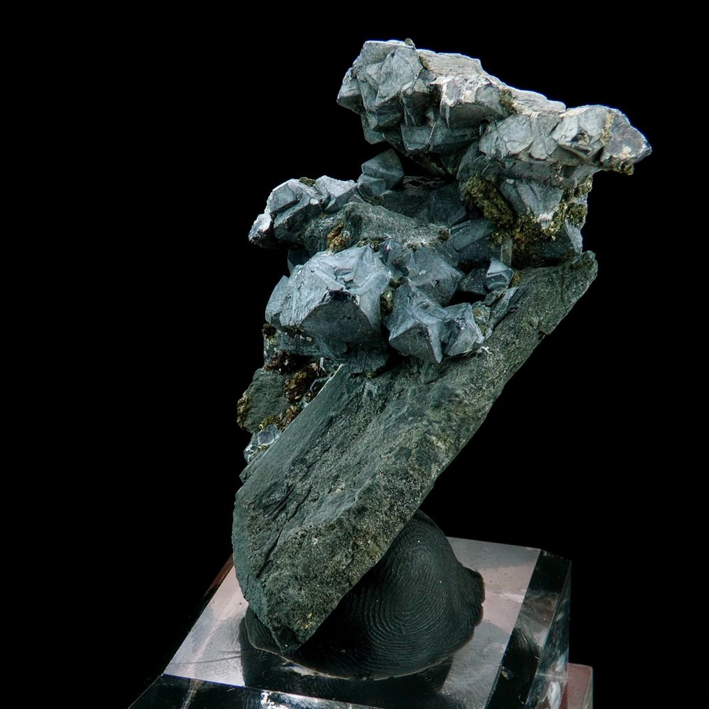 Galena con Marcasite su ardesia - Herbeumont, Ardennes, Vallonia, Belgio - Altezza: 6.3 cm - Larghezza: 3.7 cm- 68 g #1.0