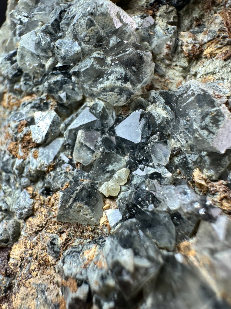 The giant of the OFIOLITI QUARZO BETA black Crystals - Height: 129 mm - Width: 91 mm- 1360 g - (1) #4.3