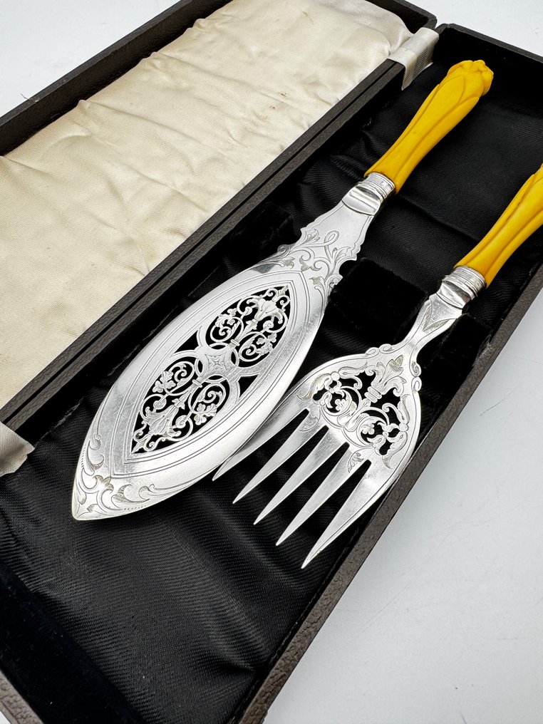 Antique Silver-Plated Cutlery Set with Yellow Parrot Handles – Unique Design & Original Box - Bestik sæt (2) - Forsølvet #3.2