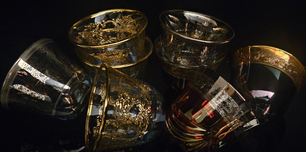 Drikke service (8) - Meget sjælden luksus lille shot-drink i guld. - Krystal, Guld #1.0