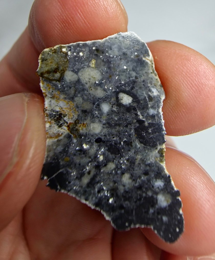 Lunar meteorite Bechar 006. Feldspatic breccia. - 2 g #3.2