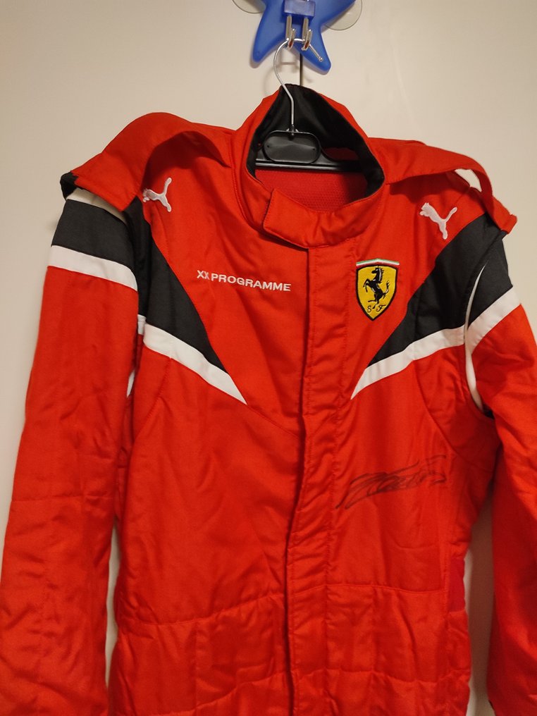 Ferrari - Leclerc - 2024 - Combinaison de course #4.3