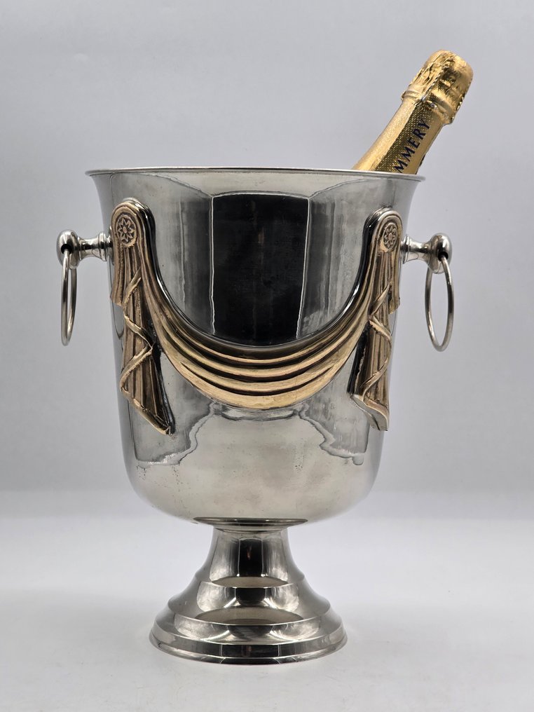 酒柜 -  经典款式配有花环 - 铜镀银或镀铬 #1.0