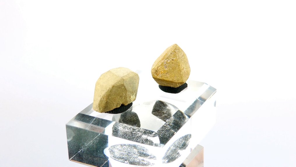 Betafite (set da 2) - Betafo, Madagascar - Altezza: 1.5 cm - Larghezza: 1 cm- 5 g #2.1