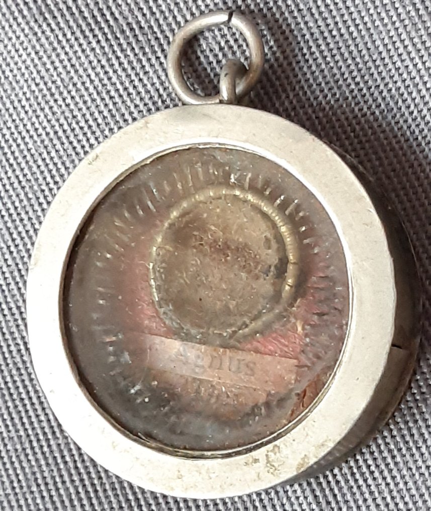 Pyhäinjäännös - Vaha, Metalli, Paperi, Lasi - 1850-1900 - Agnus Dei relikvii #2.1