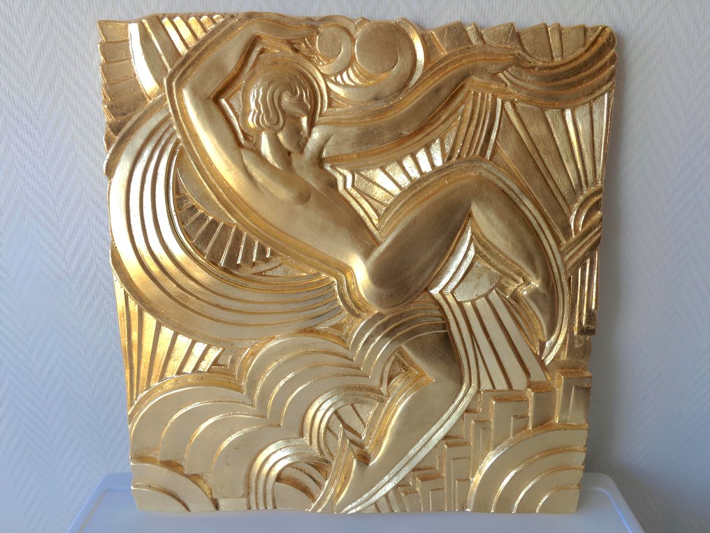 雕刻, Bas-relief "Danseuse serpentine" Folies Bergère doré à la feuille d’or - 48 cm - 员工 #1.0
