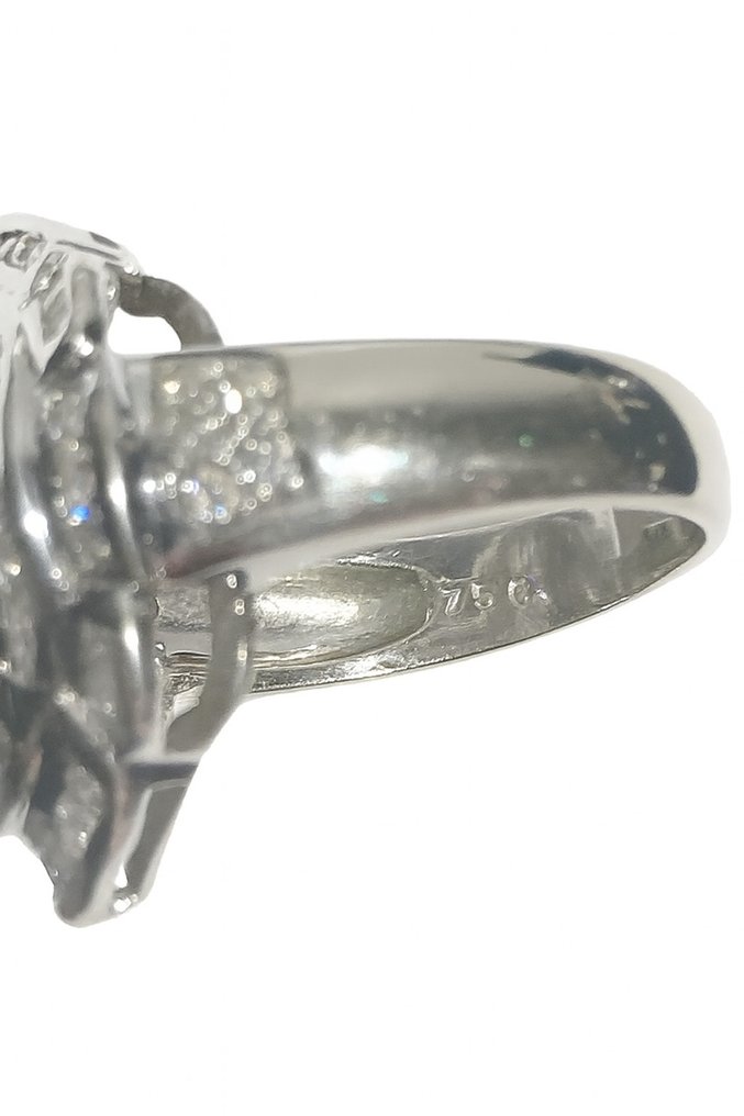 Ring - 18 kt Weißgold - 1.88ct. tw. Saphir - Diamant #3.2