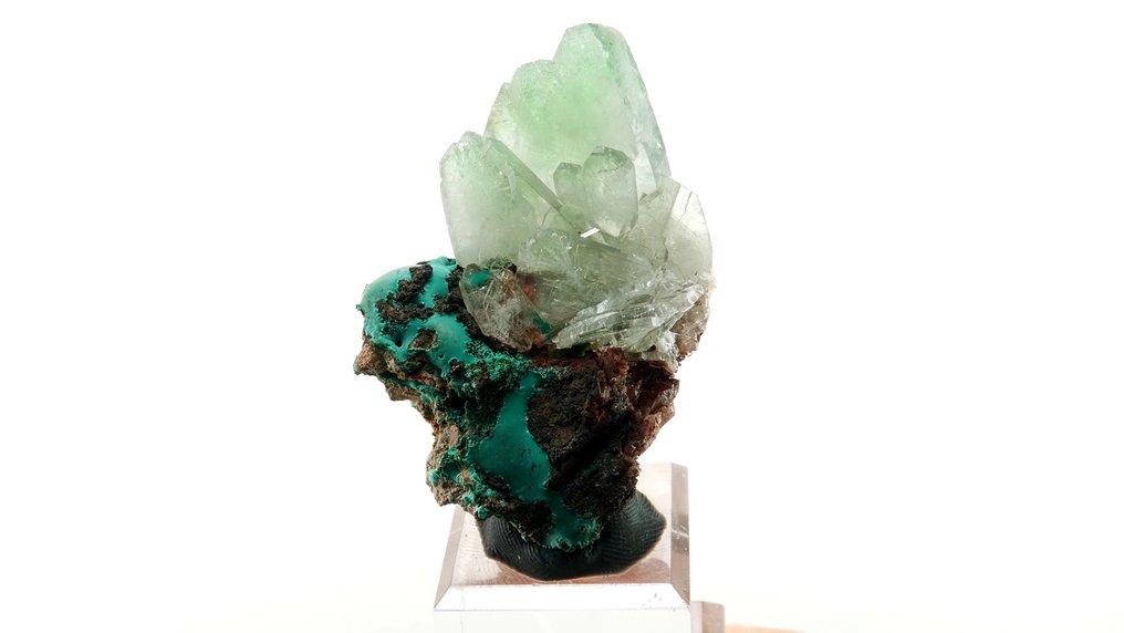Green Baryte with Malachite - Shangulowé mine, Kambove, Katanga, DR Congo - Height: 5.0 cm - Width: 3.3 cm- 31 g #2.1