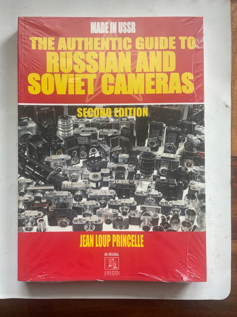 The Authentic Guide To Rusina And Soviet Cameras Second Edition 2004 Analogt kamera #1.0